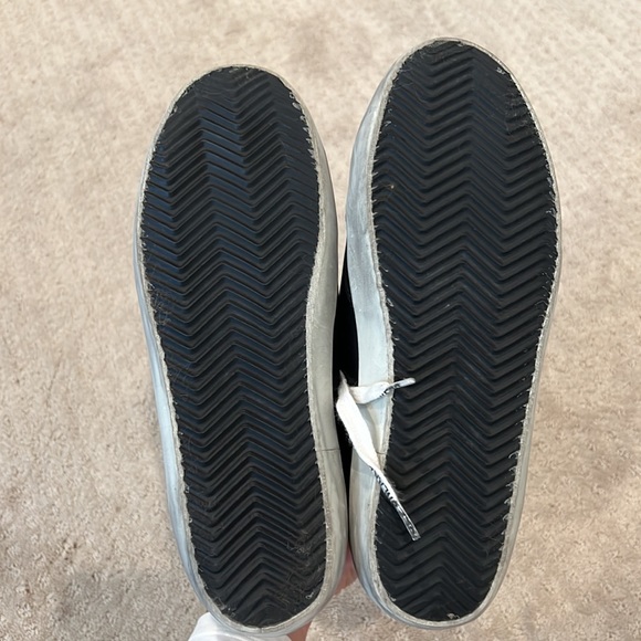 Golden Goose Superstar Low Top Sneaker - Picture 5 of 7